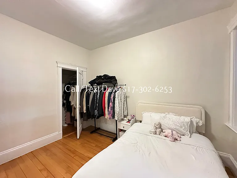 1822 Beacon St #1 — Photo 10