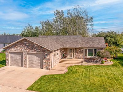 2322 18th Cir W, Williston, ND, 58801