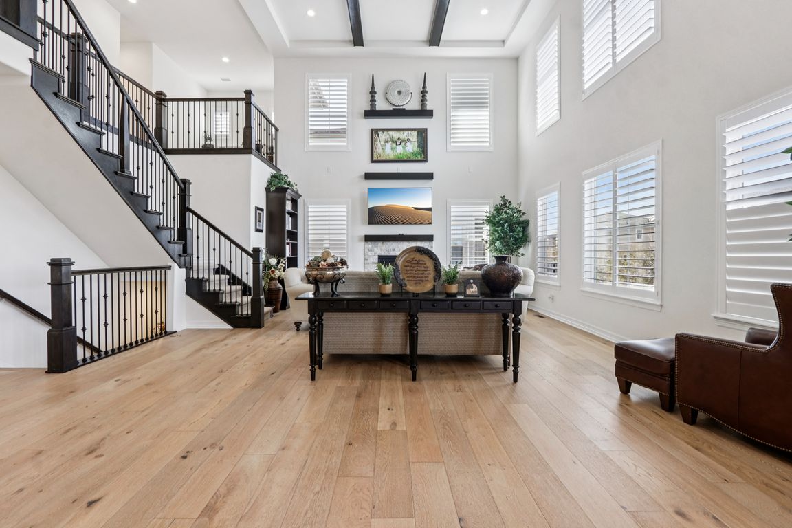 next background image