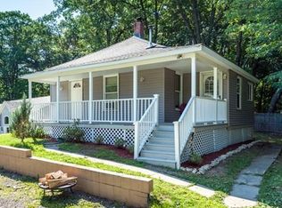 366 Mill St, Worcester, MA 01602