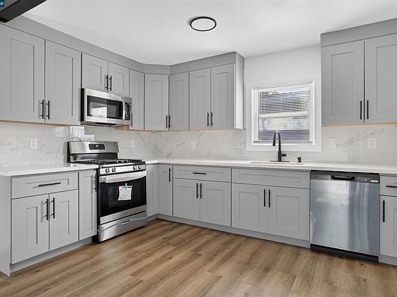 4th image of 312 Minner Ave