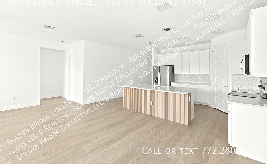 1st image of 8906 Dahlia Cir
