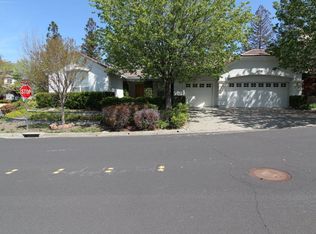 101 Forest Hill Dr, Clayton, CA 94517