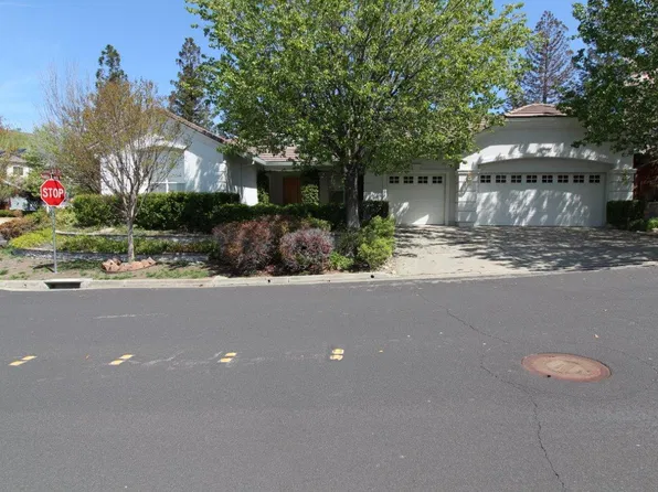 101 Forest Hill Dr, Clayton, CA 94517