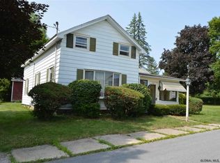 162 E Church St, Fort Hunter, NY 12069