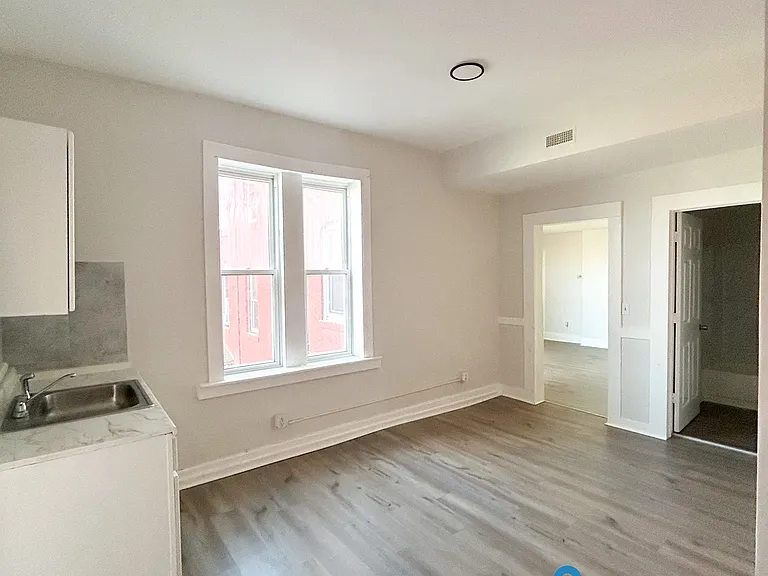 11 Worcester Pl — Photo 9