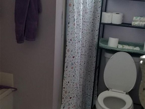 5th image of 513 N Langstaff St
