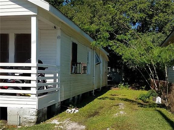 2nd image of 1315 Pace Blvd