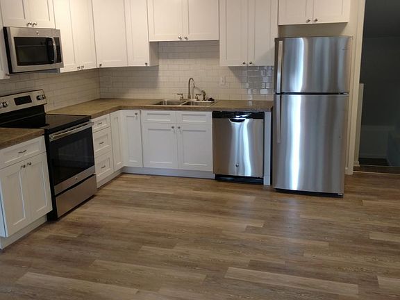 2231 Karakul Court-BRAND NEW INSIDE AND OUT
