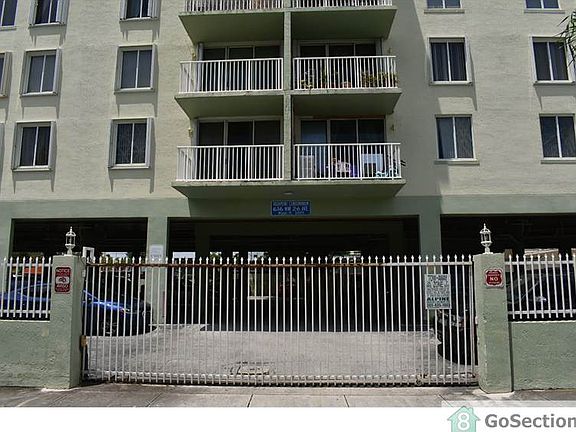 2nd image of 616 NW 26th Ave APT 504