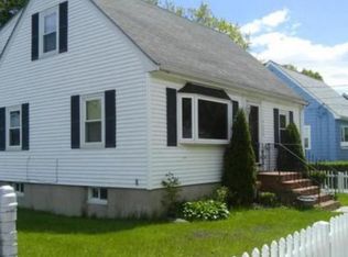 4 Windham Rd, Hyde Park, MA 02136