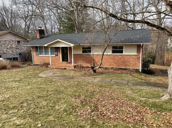 105 Rider Dr, Beckley, WV 25801