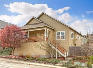 361 N Mountain Ave, Ashland, OR 97520