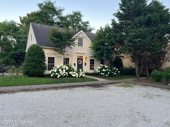 206 E Maidens Aly Unit 5, Bardstown, KY 40004