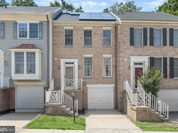 716 Streamside Dr, Bowie, MD 20721