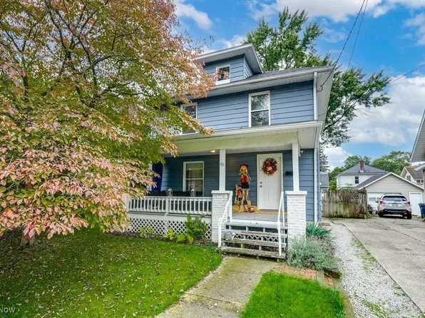 48 Devonshire Dr, Akron, OH 44312