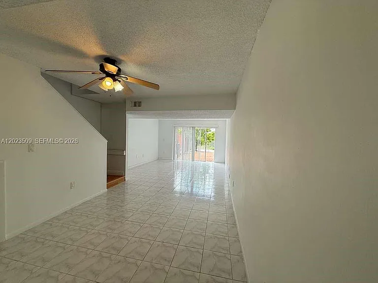 1137 NW 123rd Ct #610 — Photo 6