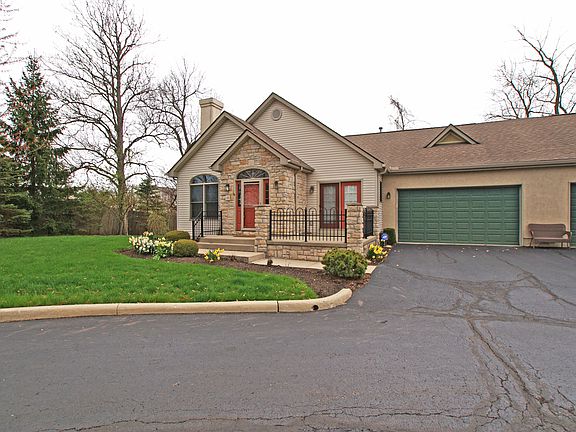 3rd image of 28 Timmons Woods Dr