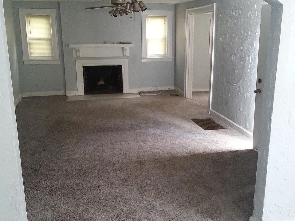 Living room w/side room looking from dining room