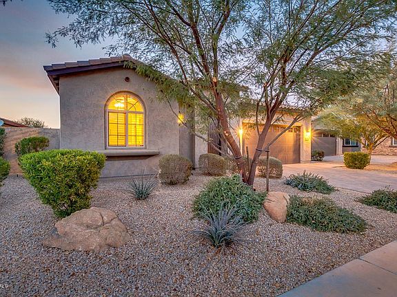 Gorgeous Curb Appeal