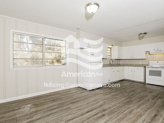 625022_005_dining_room_13942343.jpg