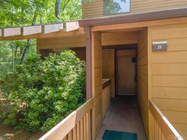 84 Emerald Ridge Road #25, Sapphire, NC 28774