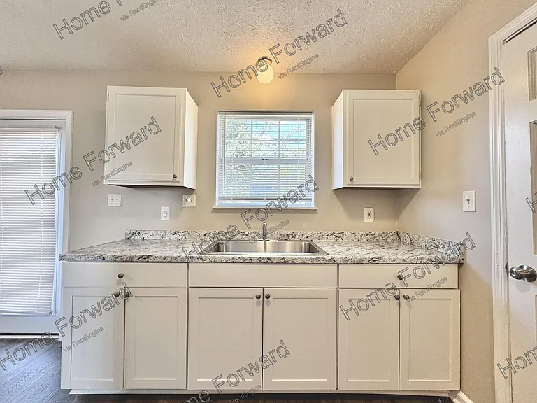 102 Dale Hollow Dr — Photo 11