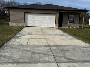 13106 E Spring Valley St, Wichita, KS 67230