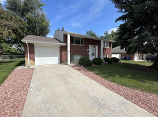 6752 Quay Ct, Arvada, CO 80003