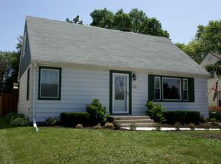 1346 S 101st St, West Allis, WI 53214
