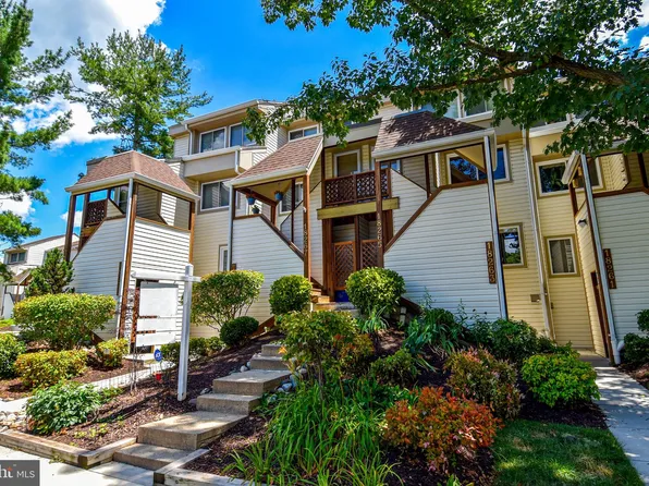 18267 Leman Lake Dr #602, Olney, MD 20832