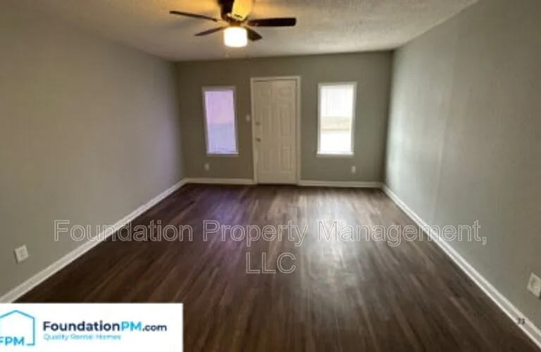 30 Windsor Rd — Photo 9
