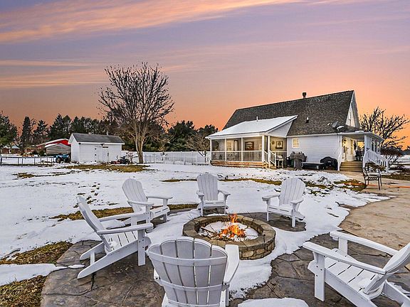 2nd image of 3410 W Chicago Rd