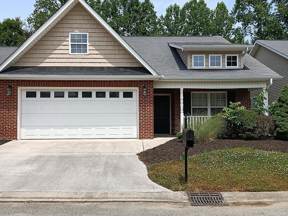 1st image of 1447 Hazelgreen Way