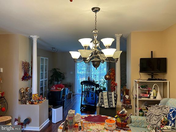 3rd image of 65 Yellowwood Ct #65