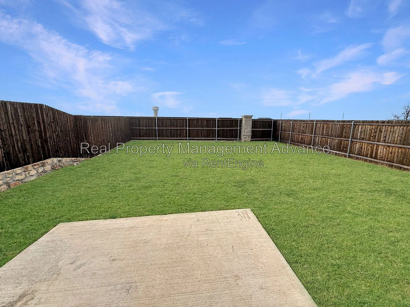 4 bed, 3.0 bath, 2260 sqft, $2,150 — Photo 3
