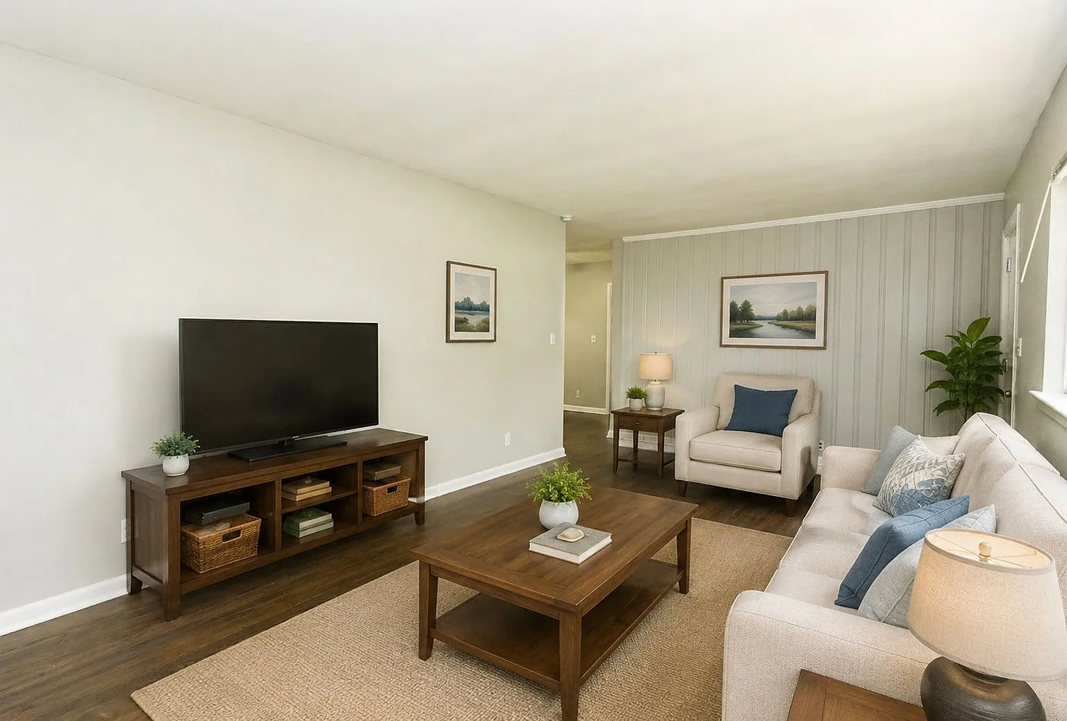 3 bed, 2.0 bath, 1260 sqft, $1,850 — Photo 4
