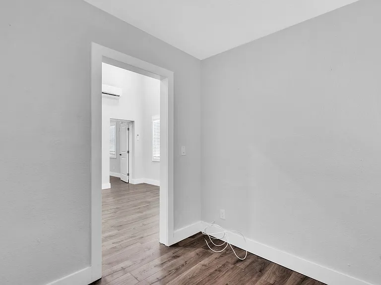 105 17th Ave S #1630 — Photo 23