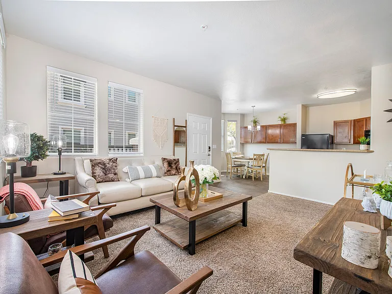 MAA Palm Vista — Photo 17