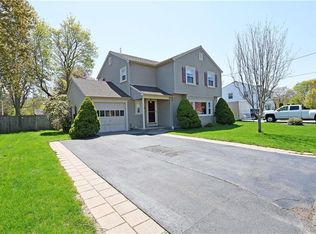 53 Cul De Sac Way, Riverside, RI 02915