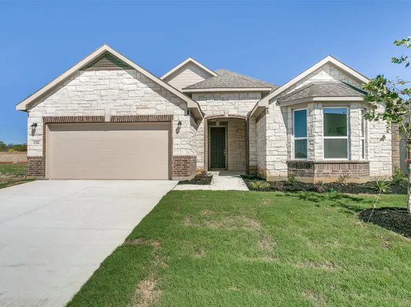 126 Hudson Ln, Justin, TX 76247