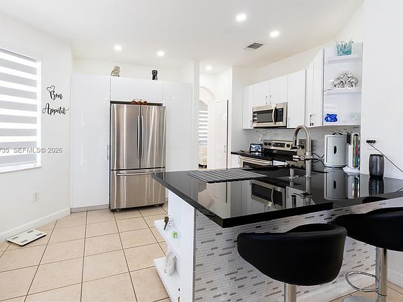 3rd image of 10856 SW 247th St