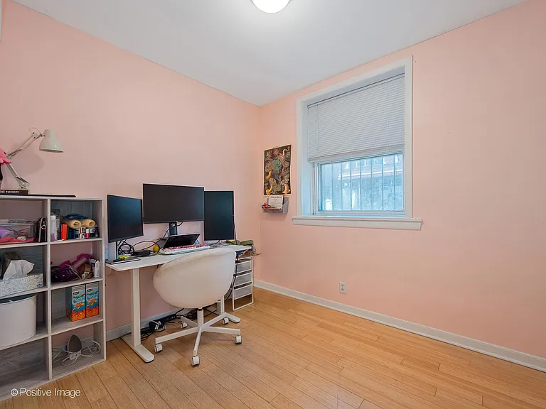 2118 W North Ave #G — Photo 11