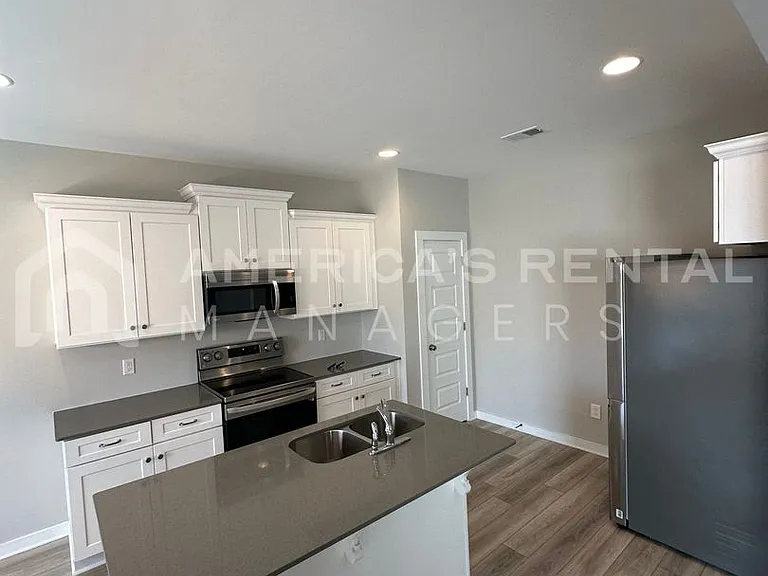 130 County Road 1702 — Photo 7