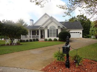 120 Shadow Lake Trl, Newnan, GA 30265