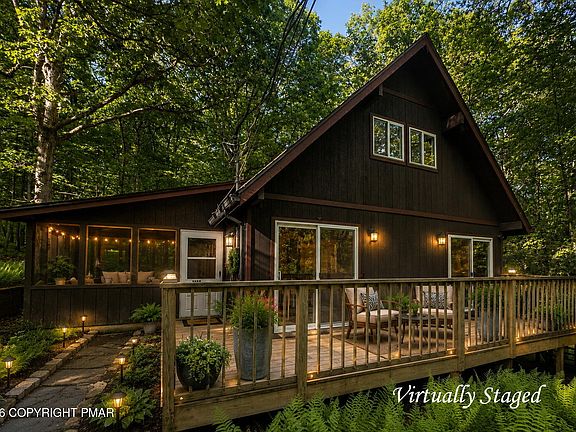 3rd image of 1095 Deer Run E