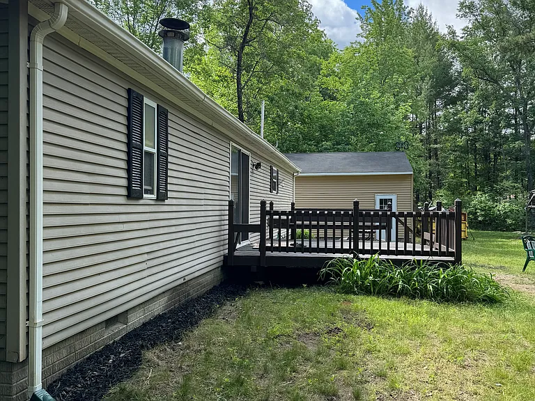 5637 Fitzwater Rd — Photo 2