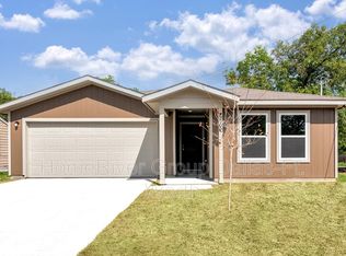 1602 NE Main St, Ennis, TX 75119
