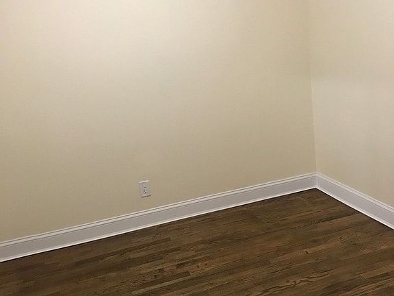 3rd image of 205 1st Ave Frnt A