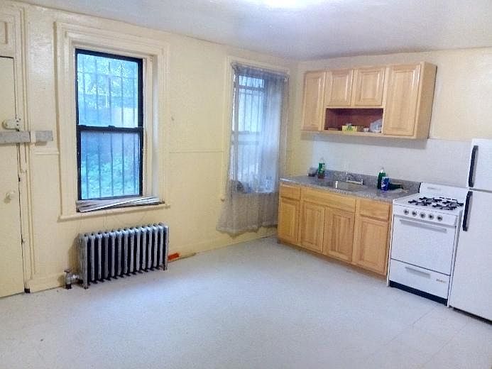 1st image of 809 Herkimer St #1